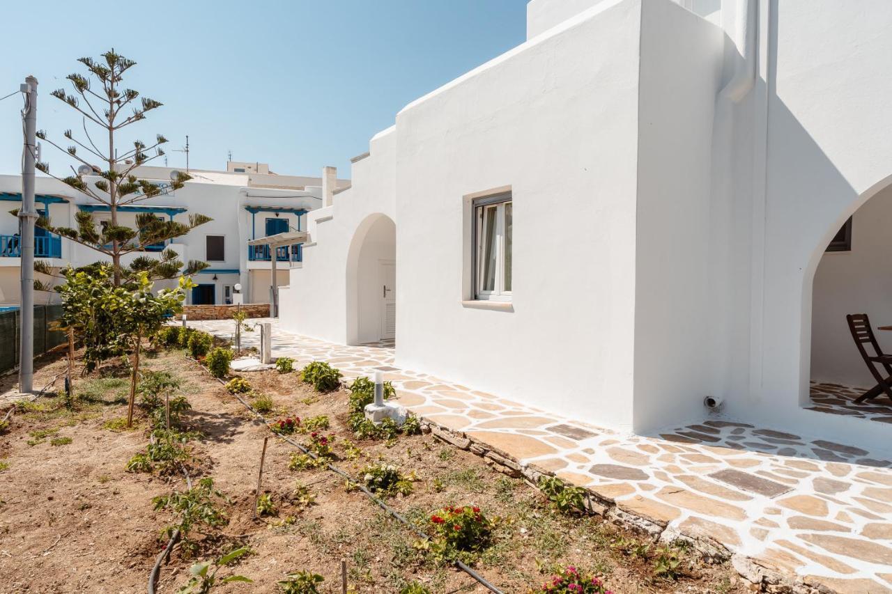Celestial Seaview Apartments - Afroditi Naxos City Экстерьер фото