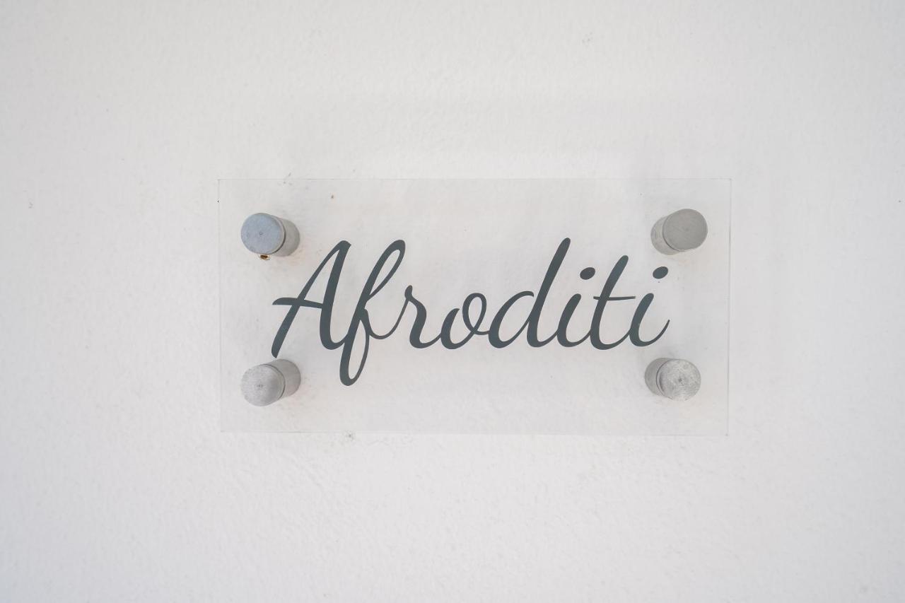 Celestial Seaview Apartments - Afroditi Naxos City Экстерьер фото